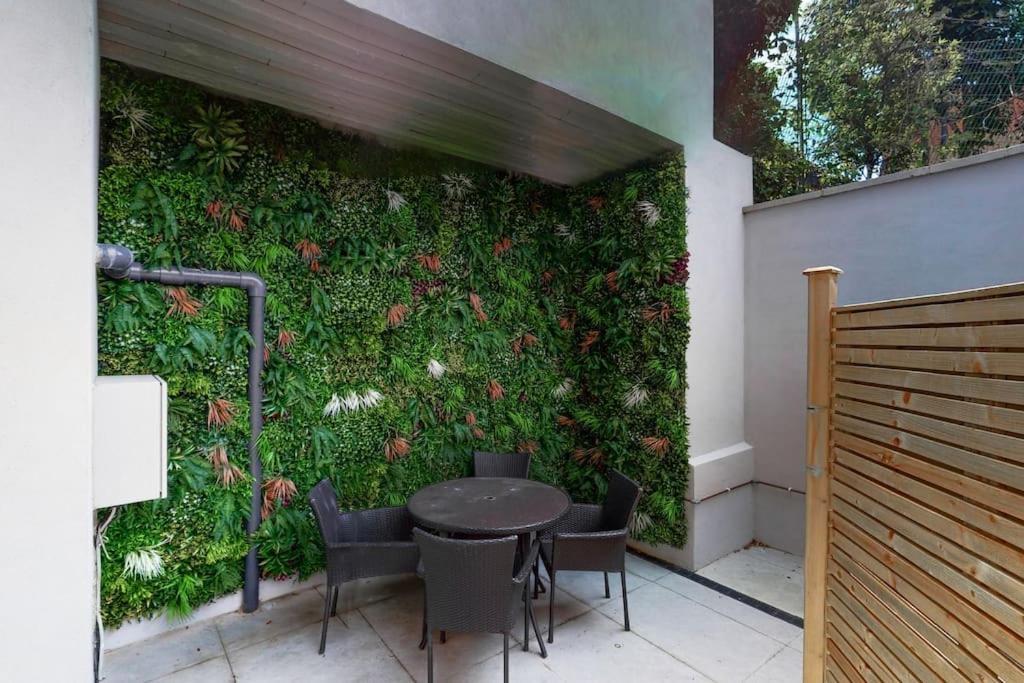 Stylish 2Bed Flat 10Min To Wimbledon Tennis Courts Londen Buitenkant foto