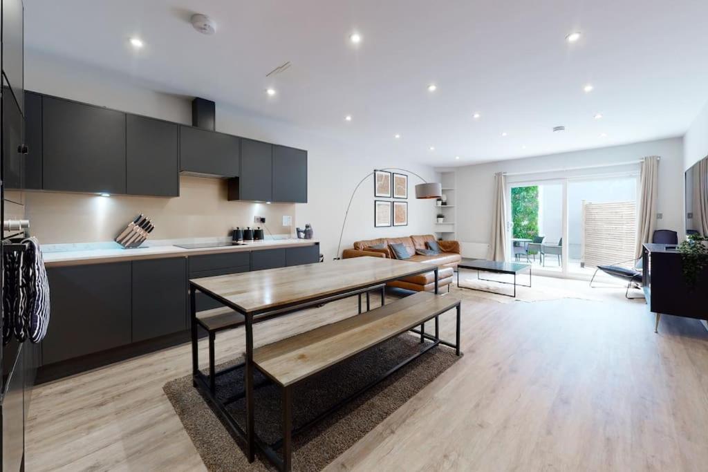 Stylish 2Bed Flat 10Min To Wimbledon Tennis Courts Londen Buitenkant foto